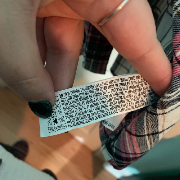 Forever 21 Flannel Style Shirt - Picture 4 of 5